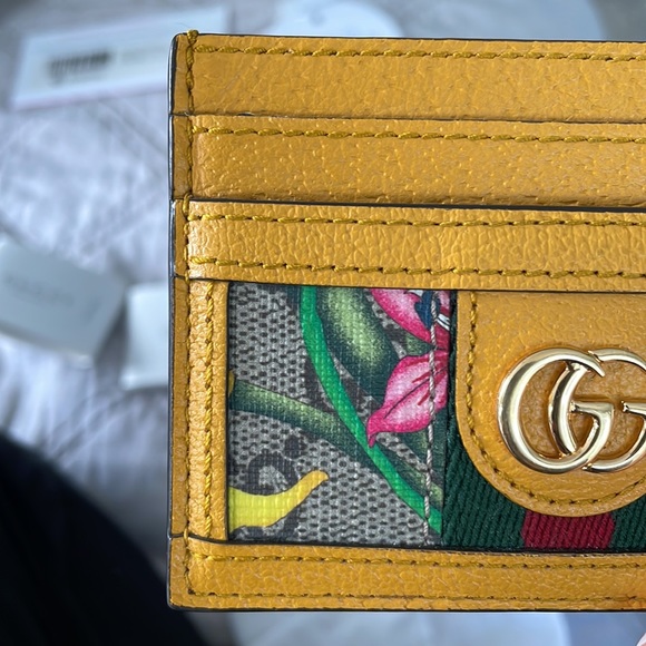 Gucci Flora Print Marmont Card Holder - Picture 10 of 17